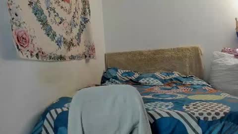 Elizabeth online show from October 26, 1:44 am