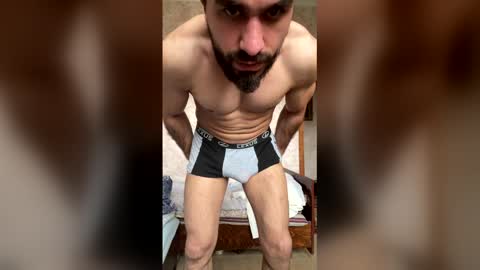 elyar418537 online show from April 4, 10:57 am