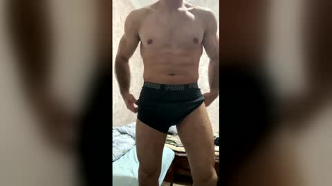 elyar418537 online show from April 12, 8:47 pm