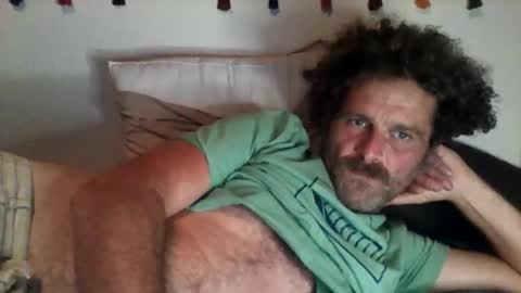 elyjahoye online show from October 5, 7:45 pm