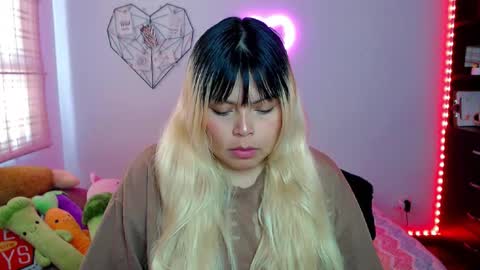 Ely online show from November 6, 9:37 pm