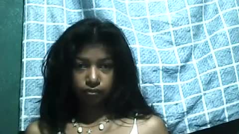 Snapshot of elynah195043 chatting on July 30, 8:02 am elynah195043 online show from July 30, 8:02 am