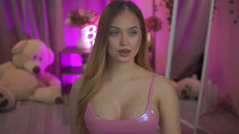 Elyssa online show from March 13, 7:31 pm