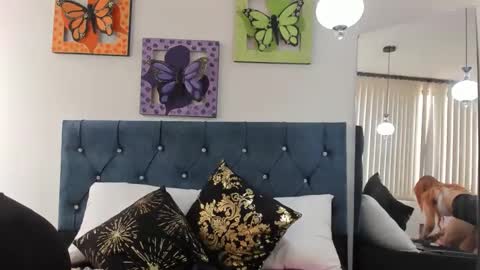 Snapshot of ema_garciaa chatting on April 10, 3:06 pm ema garcia online show from April 10, 3:06 pm