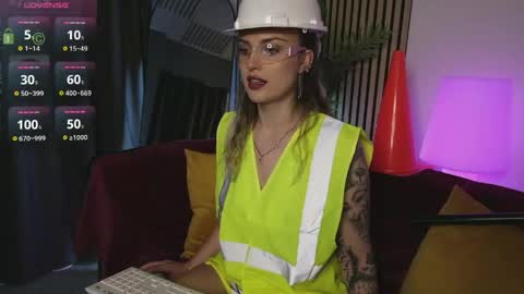 Ema Reese online show from May 4, 4:30 am