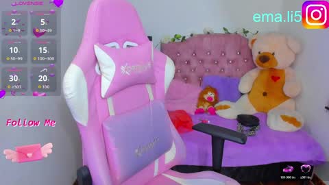 Snapshot of ema_tayy chatting on March 30, 10:22 pm Ema online show from March 30, 10:22 pm