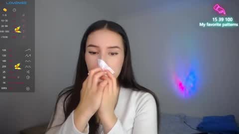  Emaa  online show from December 10, 7:32 pm