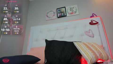 Snapshot of emalinda__hills chatting on March 3, 11:55 am EMA online show from March 3, 11:55 am