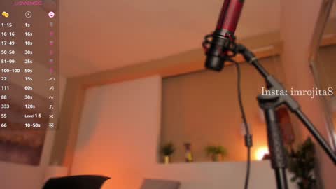 IG imrojita8 online show from December 12, 3:37 pm