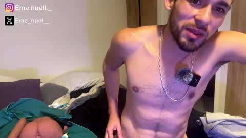 emanuell___ online show from April 18, 2:15 am