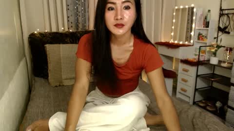 Trans cummer online show from February 26, 6:26 am