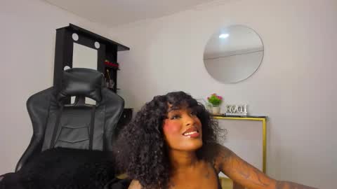 . online show from November 30, 11:25 am