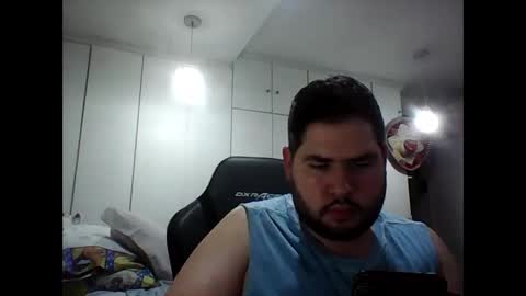 embarrassed_str8_3incher online show from February 2, 12:42 am