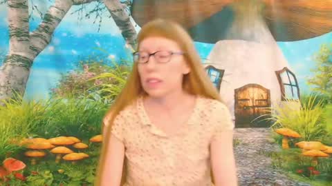 Snapshot of ember_starleena chatting on May 22, 3:06 pm Ember Starleena online show from May 22, 3:06 pm