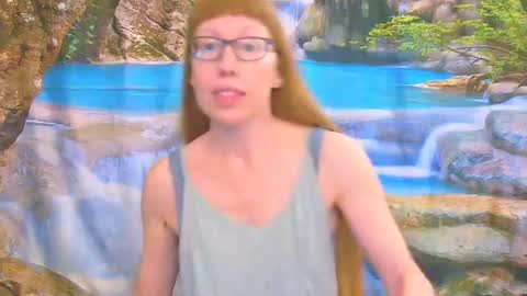 Snapshot of ember_starleena chatting on July 28, 3:21 pm Ember Starleena online show from July 28, 3:21 pm
