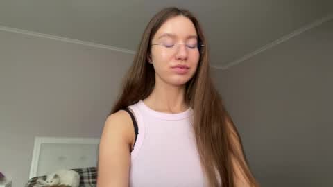 Alina online show from June 3, 2:33 pm