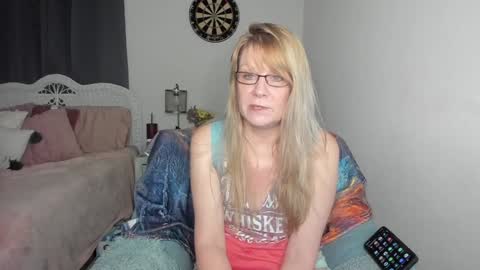 Ember Pheonixxx online show from January 9, 3:58 am