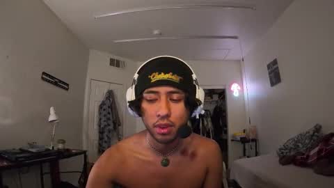 embersboudoir online show from October 13, 2:22 am