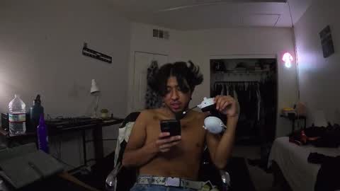 embersboudoir online show from October 26, 5:02 am