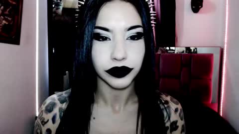 Emerald Black online show from January 16, 12:53 pm