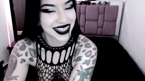 Emerald Black online show from February 9, 6:26 pm