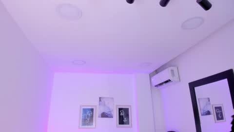 emelie_89 online show from February 25, 5:47 pm