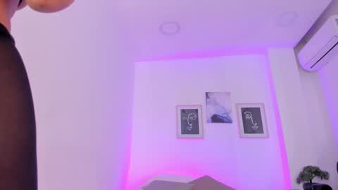 emelie_89 online show from February 26, 12:03 pm