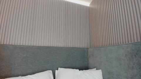 emelie_89 online show from January 9, 11:35 am