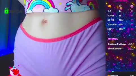 Snapshot of emelycrystal chatting on February 15, 6:23 am Emely online show from February 15, 6:23 am