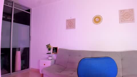 emi_carter online show from December 20, 10:28 pm