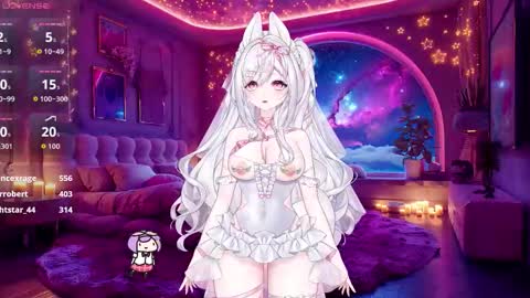 Snapshot of emi_glow chatting on February 10, 3:21 am Emi online show from February 10, 3:21 am