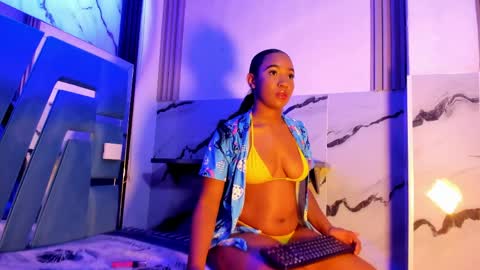 Emy online show from April 9, 1:49 am