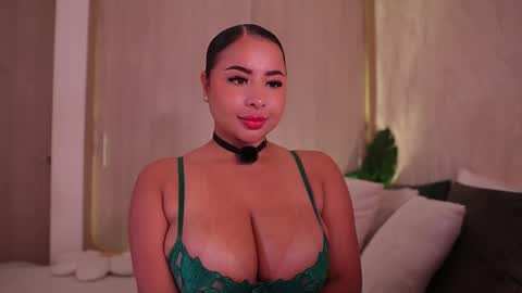    online show from November 23, 10:20 pm