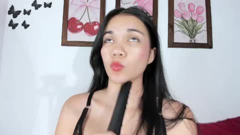 Emily  online show from April 9, 6:19 am