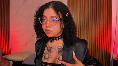   online show from January 11, 11:35 pm