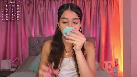 Emily online show from February 27, 2:06 pm