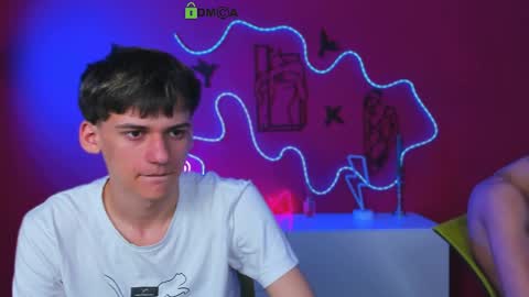 emil_lucky online show from April 4, 6:16 pm