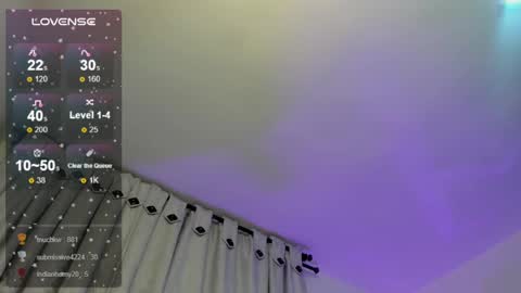 emilayton_ online show from January 13, 10:58 am