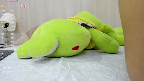 Emili Lenus online show from February 14, 2:23 pm