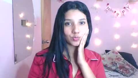 Snapshot of emili_riders chatting on March 26, 2:22 pm emili riders online show from March 26, 2:22 pm