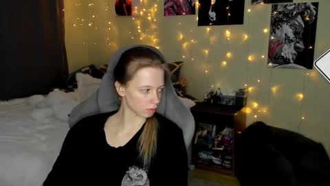 emili_sweet__ online show from February 16, 7:59 am