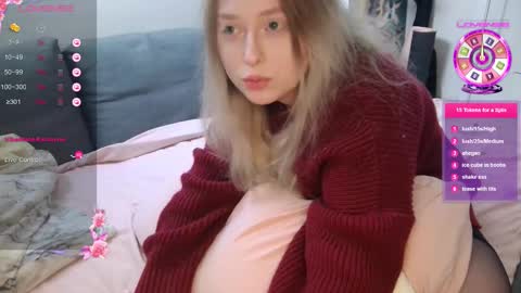 Snapshot of emiliaaah chatting on February 19, 10:50 pm emiliaaah online show from February 19, 10:50 pm