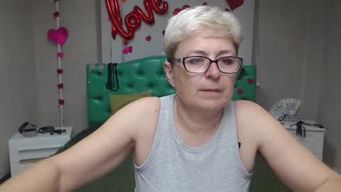 EmiliaGree online show from October 11, 5:17 am