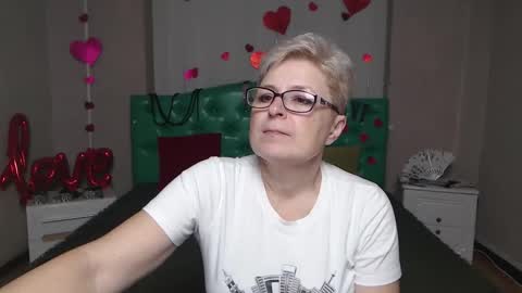 EmiliaGree online show from November 20, 6:29 pm