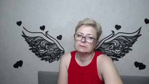 Snapshot of emiliagree chatting on July 5, 8:27 pm EmiliaGree online show from July 5, 8:27 pm