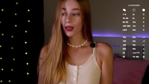 Tessa online show from September 10, 11:10 am