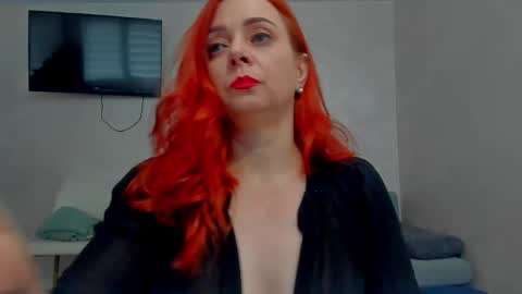 Emiliana online show from April 18, 8:51 am