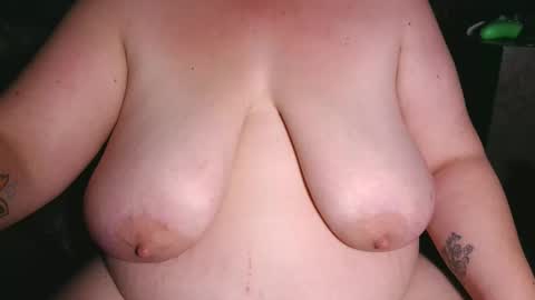 Snapshot of emiliefoxx chatting on April 27, 4:10 am emilie foxx online show from April 27, 4:10 am