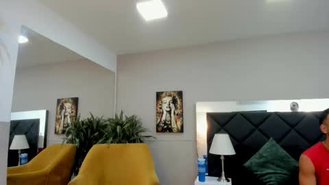 Emilio online show from November 9, 10:24 am