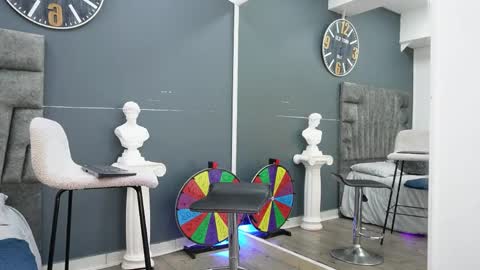 Emilio online show from April 16, 10:49 am